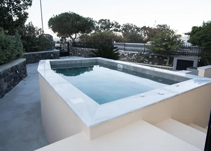 Santorini Vineyard With Heated Pool * Éxo Goniá