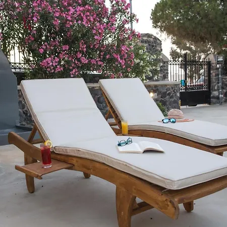 Santorini Vineyard With Heated Pool * Έξω Γωνιά