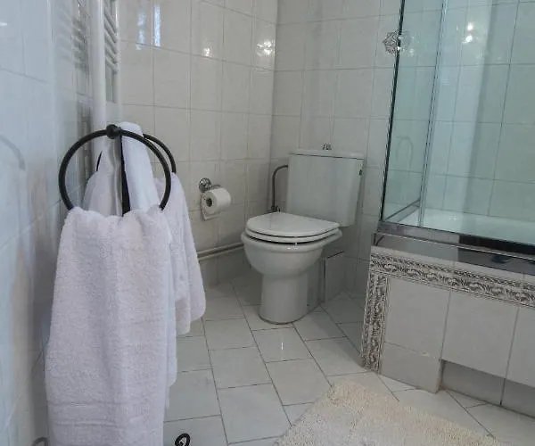 Santorini Vineyard With Heated Pool Éxo Goniá