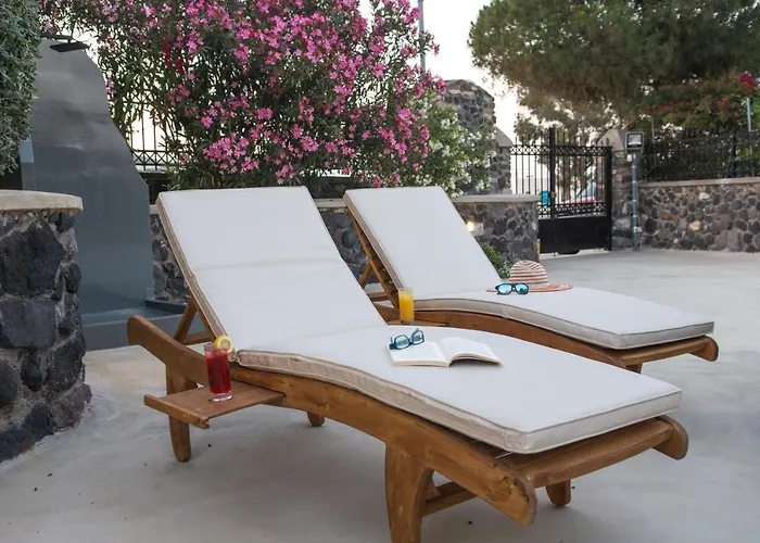 Santorini Vineyard With Heated Pool * Exo Gonia